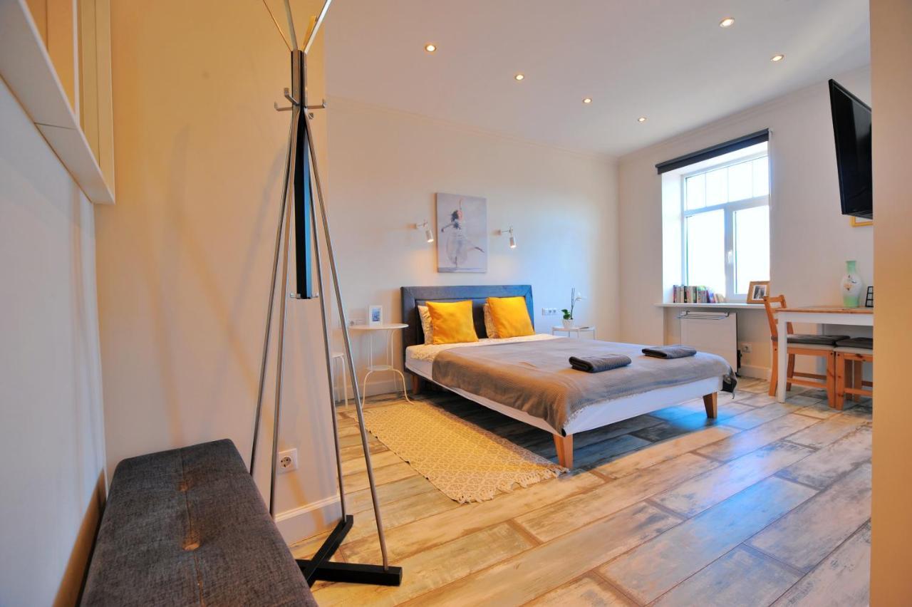 Gertrudes Residence Stay In Light-Filled Studio Apartment In Central Рига Екстер'єр фото