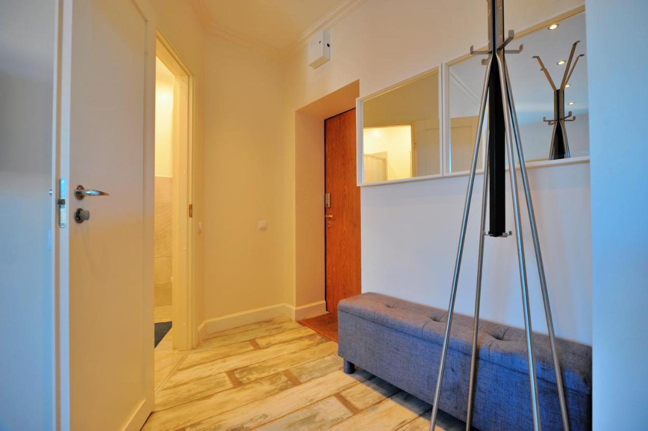 Gertrudes Residence Stay In Light-Filled Studio Apartment In Central Рига Екстер'єр фото