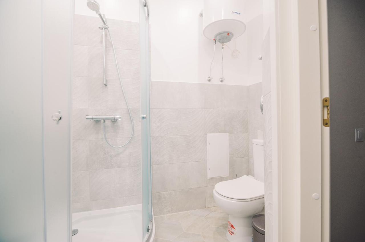Gertrudes Residence Stay In Light-Filled Studio Apartment In Central Рига Екстер'єр фото